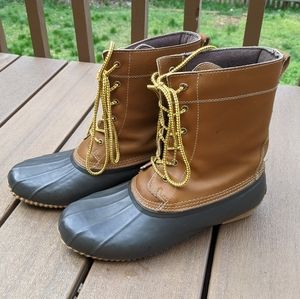Lands End women's waterproof duck boots, 10
